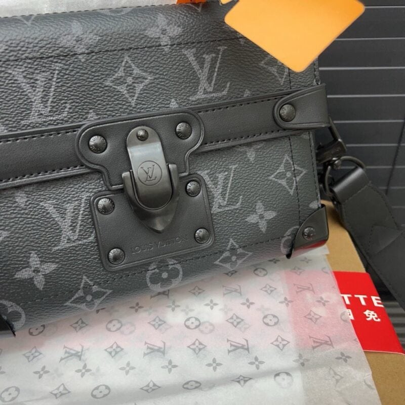 【AT9419】ルイ・ヴィトン Soul Trunk グレーキャンバスショルダーバッグ、洗練された贅沢な都市ファッション | Louis Vuitton Paris