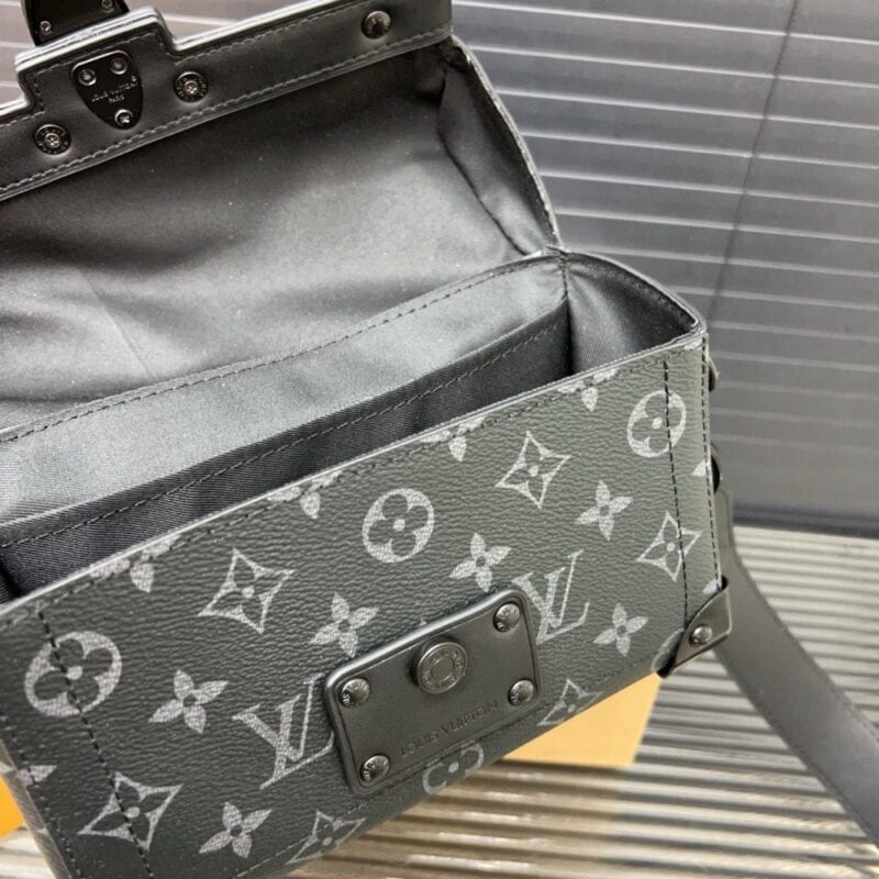 【AT9419】ルイ・ヴィトン Soul Trunk グレーキャンバスショルダーバッグ、洗練された贅沢な都市ファッション | Louis Vuitton Paris