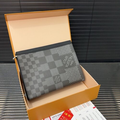 【AT9439】Louis Vuitton ルイ・ヴィトン Damier チェック柄ハンドバッグ、都会の紳士のための贅沢なファッションアイテム | Louis Vuitton Paris