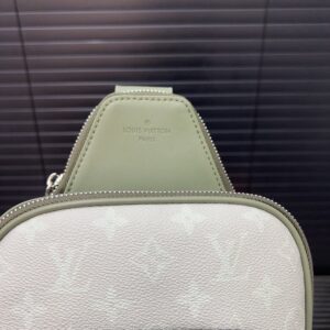 【AT9443】ルイヴィトン アベニュー ショルダーバッグ - 高級モノグラム柄のエレガントなデザイン | Louis Vuitton Paris