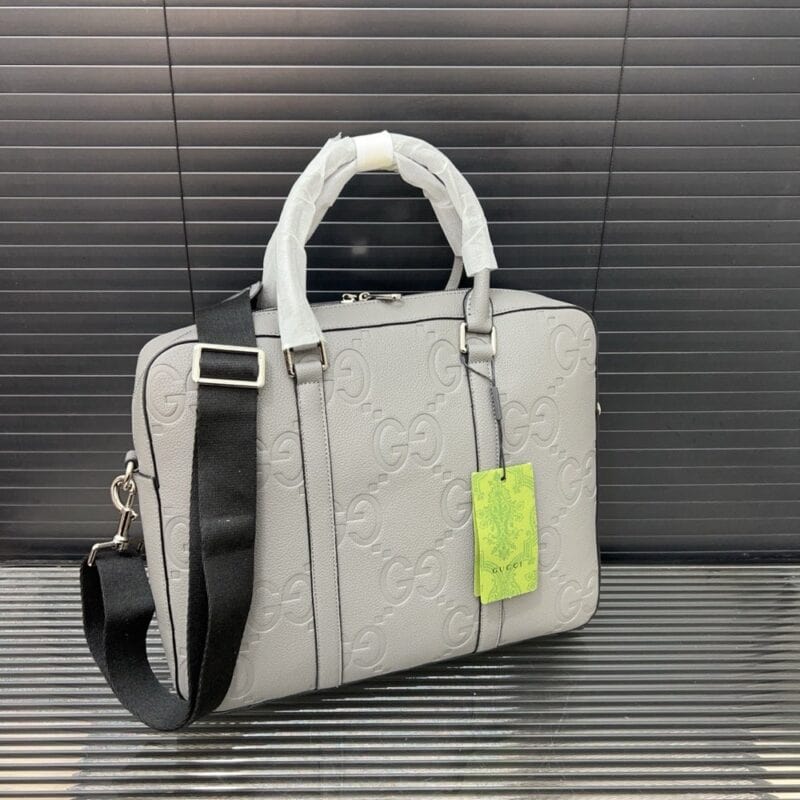【AT9453】グッチのクラシックな贅沢さと控えめな華やかさを持つ公文書バッグ | Gucci Italy