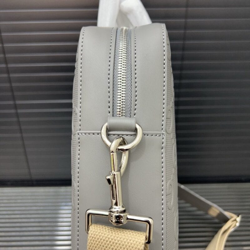 【AT9459】Gucciの高級収納バッグ - グレーのビジネスファッションバッグ | Gucci Italy