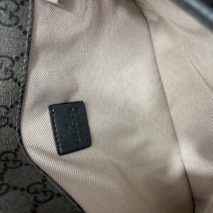 【AT9472】グッチ Neo Vintageグレーウエストポーチ - 3通りの着用方法、都会のファッションセンスを演出 | Gucci Firenze