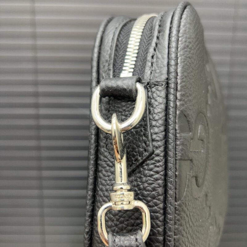【AT9473】グッチゴージャスなクラシッククラッチバッグ | Gucci Italy
