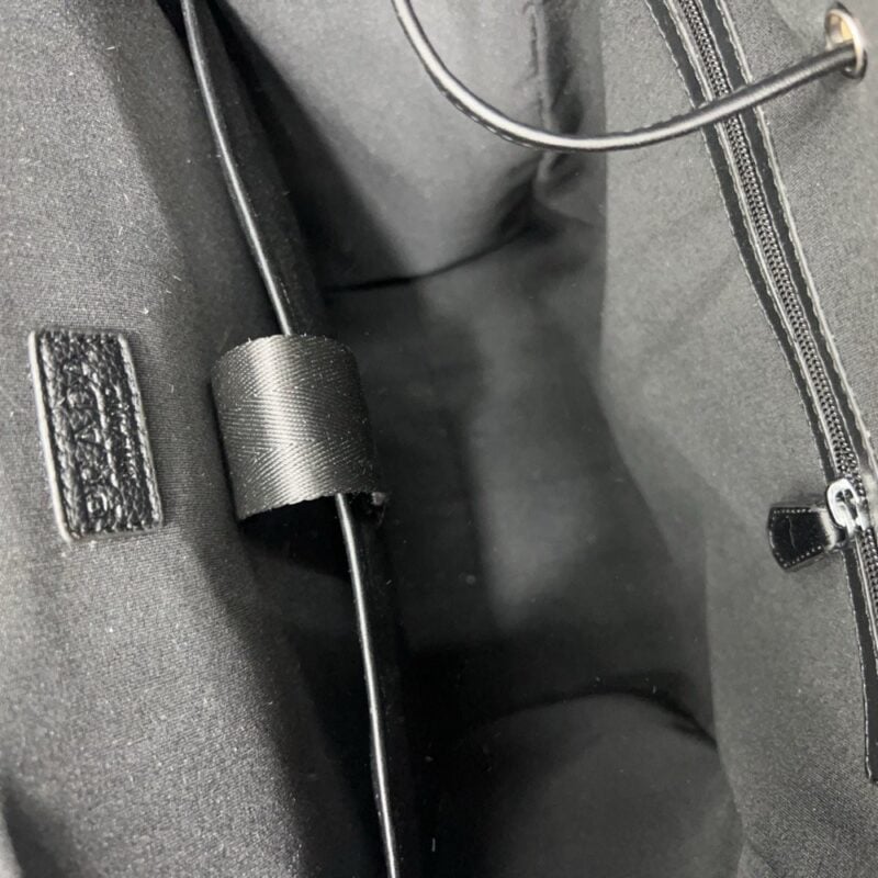 【AT9500】Pradaプラダの都市向けクラシックバックパック✨ | Prada Italy