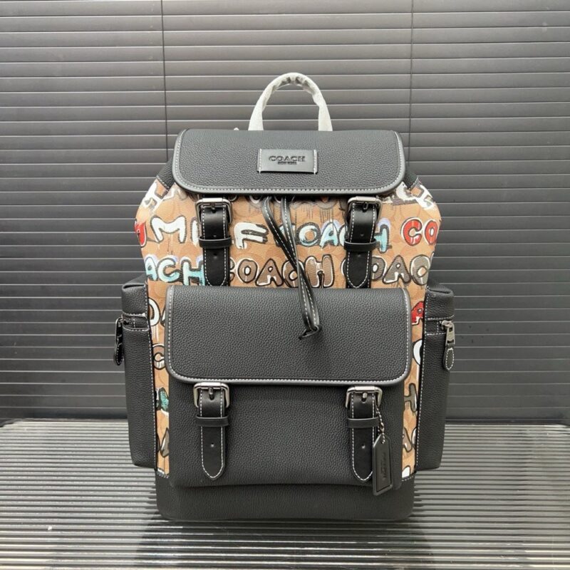 【AT9502】Coachスプリントリュックサック - 都会の探検家のためのおしゃれなグレーレザーバッグ | Coach