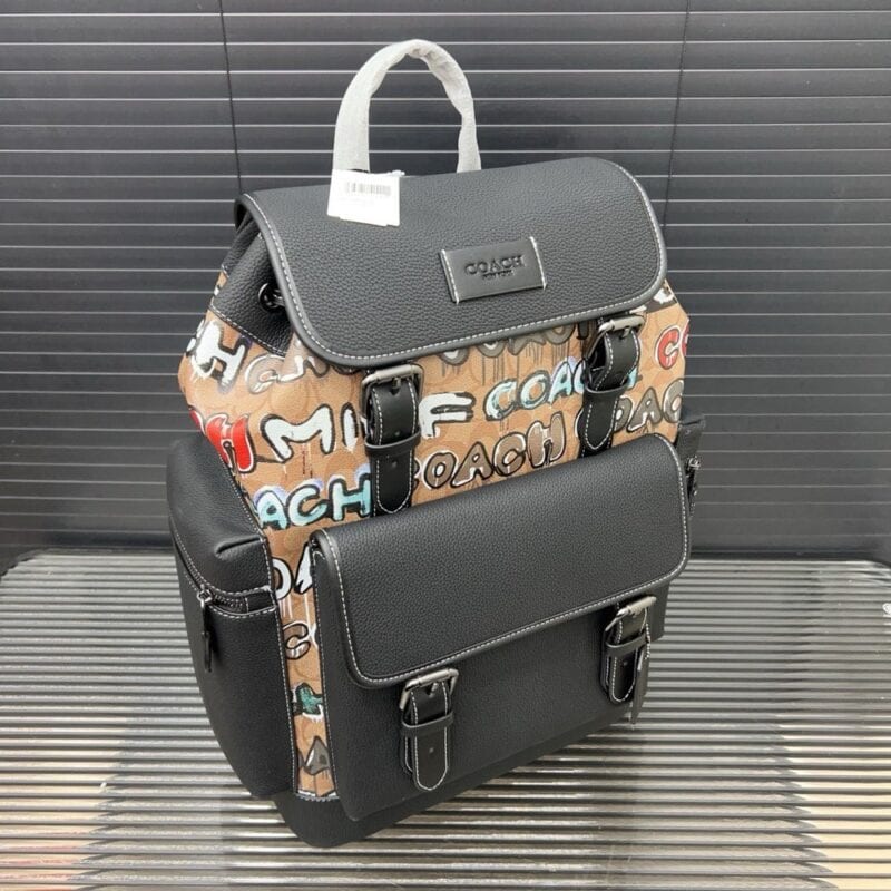【AT9502】Coachスプリントリュックサック - 都会の探検家のためのおしゃれなグレーレザーバッグ | Coach