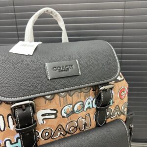 【AT9502】Coachスプリントリュックサック - 都会の探検家のためのおしゃれなグレーレザーバッグ | Coach