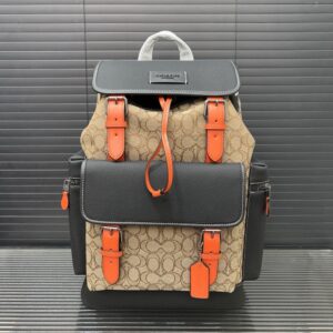 【AT9503】Coach Sprintリュックサック - 高品質レザーバックパック、クラシックなSignatureフラワープリント生地 | Coach New York