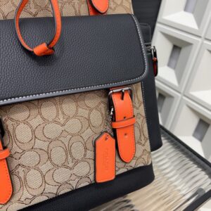 【AT9503】Coach Sprintリュックサック - 高品質レザーバックパック、クラシックなSignatureフラワープリント生地 | Coach New York