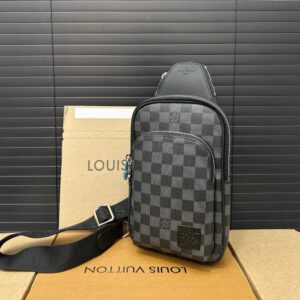 【AT9504】ルイ・ヴィトン アベニュー ダミエ・チェック クロスボディバッグ、高級感溢れるユニセックスデザイン | Louis Vuitton Malletier