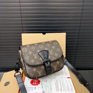 【AT9518】ルイ・ヴィトン Montsouris クラシック斜めかけバッグ、都市のエリートとファッション愛好家に最適 | Louis Vuitton