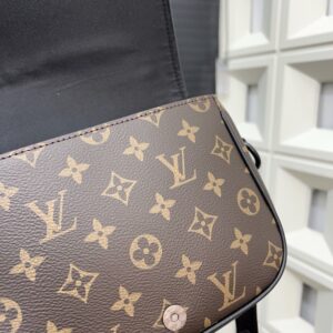 【AT9518】ルイ・ヴィトン Montsouris クラシック斜めかけバッグ、都市のエリートとファッション愛好家に最適 | Louis Vuitton