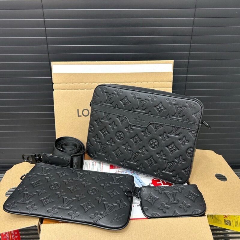 【AT9520】ルイ・ヴィトンのエンボスレザースリングバッグ - 都市旅行者のための贅沢な選択 | Louis Vuitton