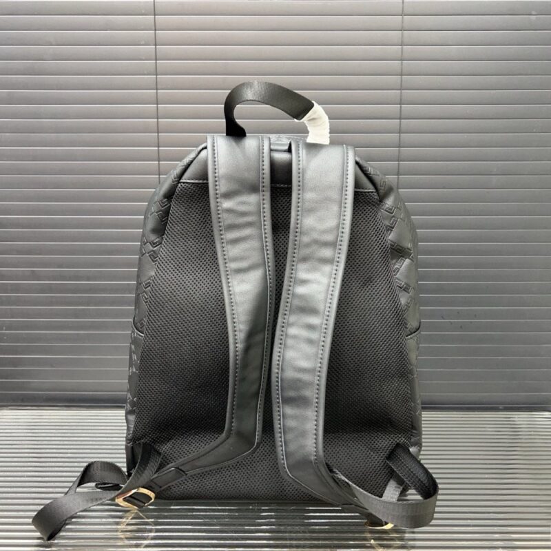 【AT9528】ヴェルサーチ クラシック エンボス加工 リュックサック メンズ ビジネス通勤 アーバンスタイル | Gianni Versace
