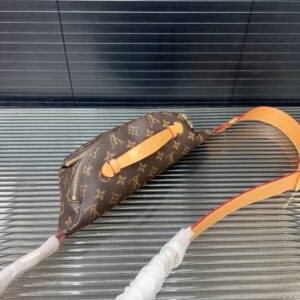 【AT9531】ルイ・ヴィトン モノグラムキャンバスウエストバッグ、贅沢なファッションアイテム | Louis Vuitton