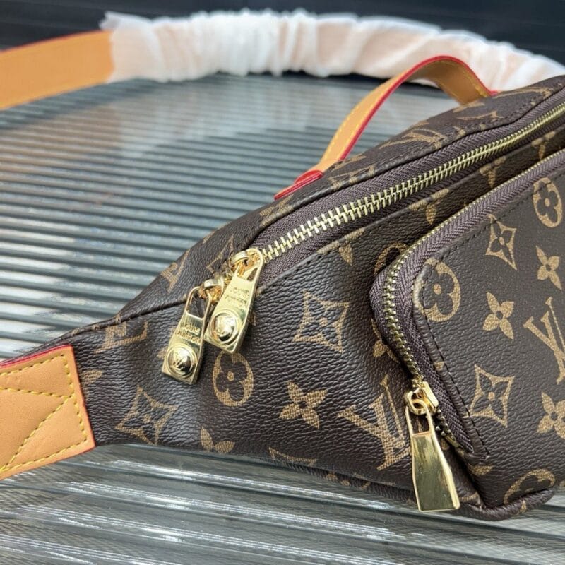 【AT9531】ルイ・ヴィトン モノグラムキャンバスウエストバッグ、贅沢なファッションアイテム | Louis Vuitton