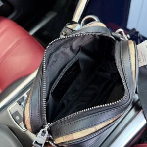 【AT9542】COACH（コーチ）Star Warsスターウォーズシリーズカメラバッグ-極上の贅沢さとトレンド | Coach