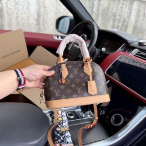 【AT9558】ルイ・ヴィトンのAlma BBシェルバッグ - 高級デザインとエレガントなスタイル | Louis Vuitton Paris