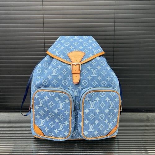 【AT9562】ルイヴィトン デニムバックパック - 都会のファッションと豪華さを軽やかに表現 | Louis Vuitton Malletier