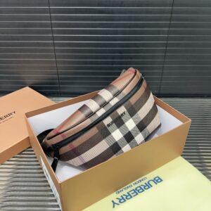 【AT9567】バーバリー クラシックチェック柄ウエストバッグ - 都市ファッションに最適な軽量多機能バッグ | Burberry London
