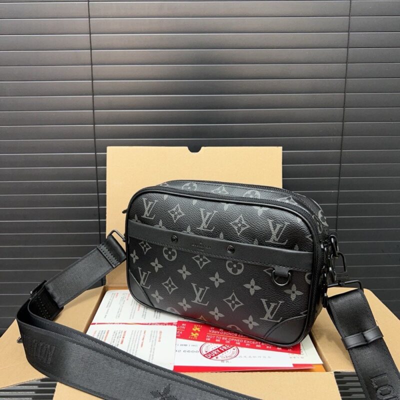 【AT9576】ルイ・ヴィトンのクラシックなアルファショルダーバッグ - 都市のエリートのための贅沢なアクセサリー | LV