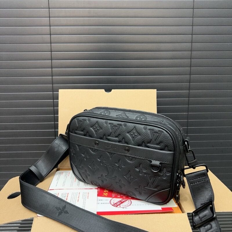 【AT9577】ルイ・ヴィトンAlphaシリーズ ブラック牛革シングルショルダーバッグ | Louis Vuitton