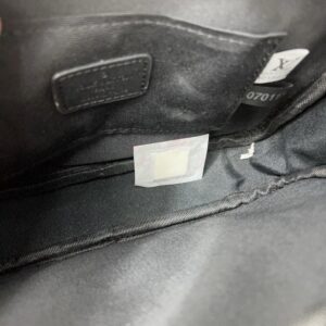 【AT9577】ルイ・ヴィトンAlphaシリーズ ブラック牛革シングルショルダーバッグ | Louis Vuitton