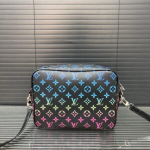 【AT9579】ルイ・ヴィトン（Louis Vuitton）スプリングカプセルコレクション：カラフルなグラデーションメッセンジャーバッグ | Louis Vuitton Malletier