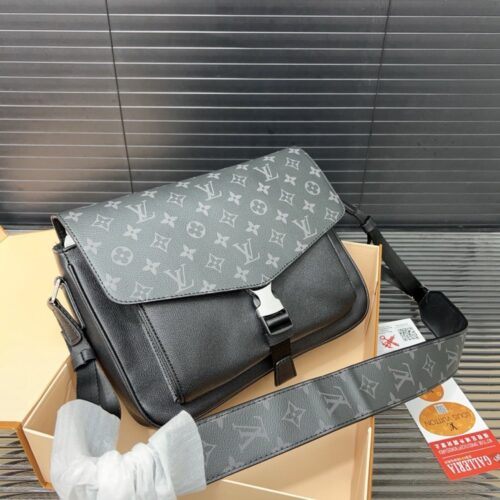【AT9599】ルイ・ヴィトン クラシックなファッションメッセンジャーバッグ | LV Messenger Bag | LV