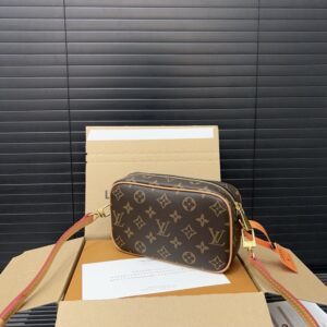 【AT9601】ルイ・ヴィトン トロカデロミニショルダーバッグ - モノグラムキャンバスと牛革トリムの豪華で精巧なデザイン | Louis Vuitton Paris