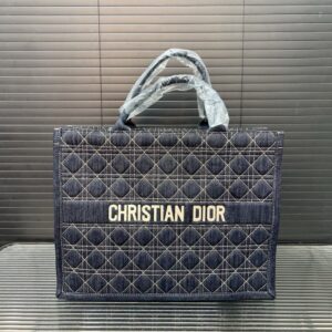【AT9602】Dior Book Tote - ディオール ブック トートバッグ | Dior