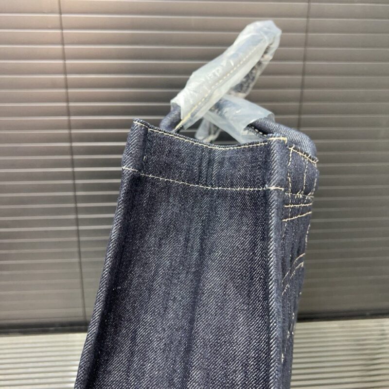 【AT9602】Dior Book Tote - ディオール ブック トートバッグ | Dior