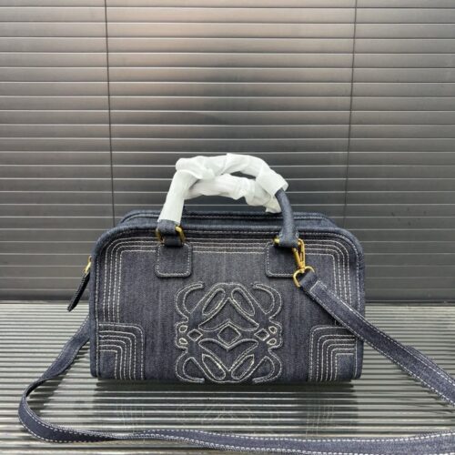 【AT9603】LOEWE（ロエベ）デニムショルダーバッグ - 高品質な芸術的デザイン、都会の魅力を引き立てる | Loewe