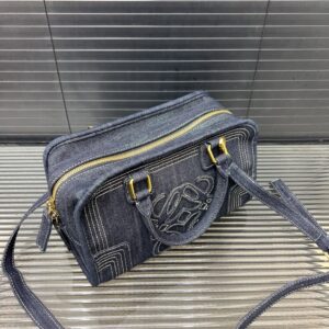 【AT9603】LOEWE（ロエベ）デニムショルダーバッグ - 高品質な芸術的デザイン、都会の魅力を引き立てる | Loewe