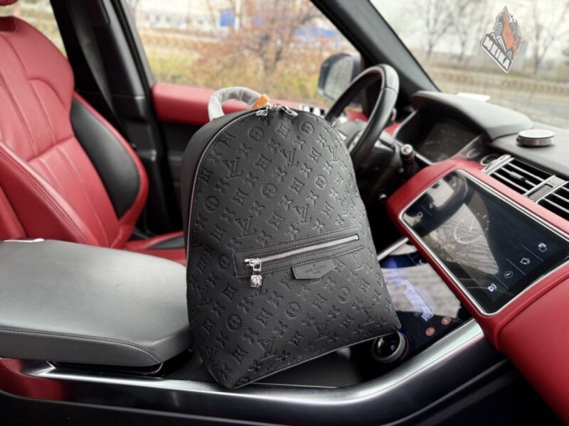 【AT9609】ルイ・ヴィトン ディスカバリースリムバックパック | Louis Vuitton