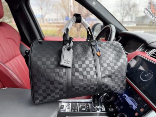 【AT9611】ルイ・ヴィトンのメンズキープオールバッグ - 贅沢な品位とスタイルを表現 | Louis Vuitton Malletier