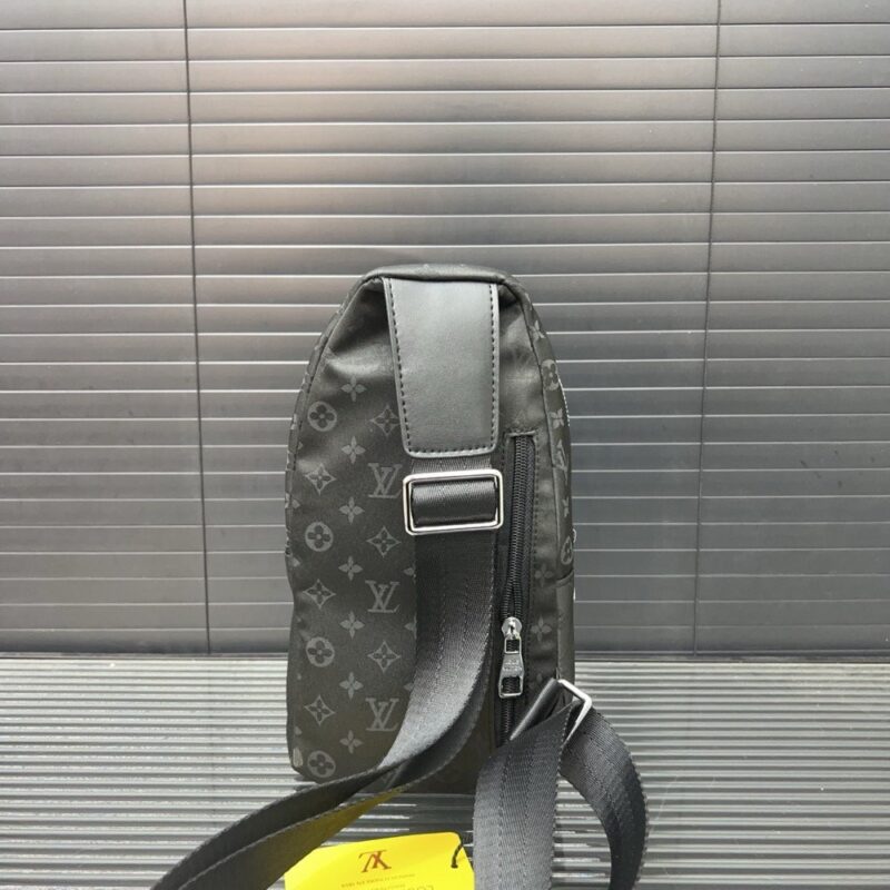【AT9626】ルイ・ヴィトンのクラシックなMonogramキャンバス生地ショルダーバッグ | LV