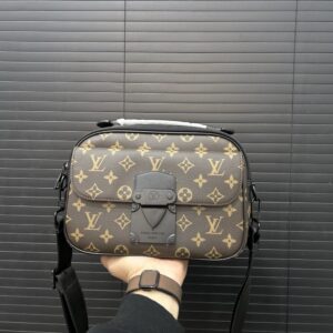 【AT9627】ルイ・ヴィトンS LOCK郵差バッグ：都会の贅沢さと洗練さを表現するファッションアイテム | Louis Vuitton