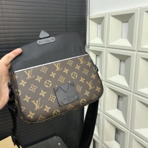 【AT9627】ルイ・ヴィトンS LOCK郵差バッグ：都会の贅沢さと洗練さを表現するファッションアイテム | Louis Vuitton