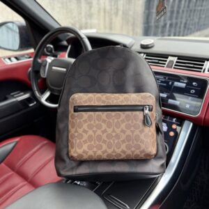 【AT9632】Coachウエスト32リュックサック- 都会のエリート向けハイエンドデザイン - ブラウンイエローウォールナット - センスとファッションを兼ね備えたリュック | Coach