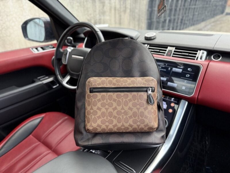 【AT9632】Coachウエスト32リュックサック- 都会のエリート向けハイエンドデザイン - ブラウンイエローウォールナット - センスとファッションを兼ね備えたリュック | Coach