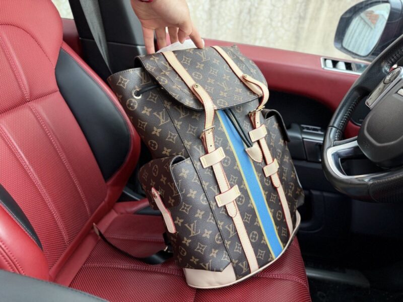 【AT9639】ルイ・ヴィトン（Louis Vuitton） Christopher MM リュックサック、ファッションと実用性が完璧に融合 | Louis Vuitton Paris