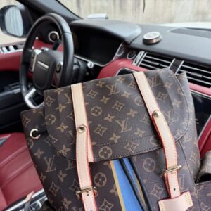 【AT9639】ルイ・ヴィトン（Louis Vuitton） Christopher MM リュックサック、ファッションと実用性が完璧に融合 | Louis Vuitton Paris