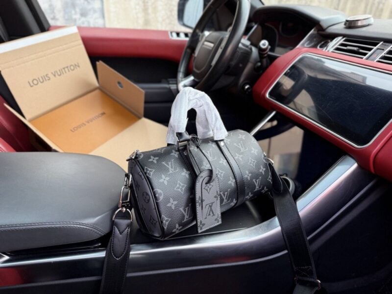 【AT9645】ルイ・ヴィトンのモノグラムショルダーバッグ、都市旅行に最適、25x15x11cm | Louis Vuitton
