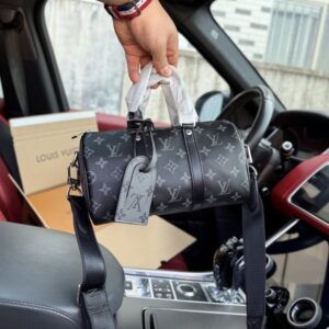 【AT9645】ルイ・ヴィトンのモノグラムショルダーバッグ、都市旅行に最適、25x15x11cm | Louis Vuitton