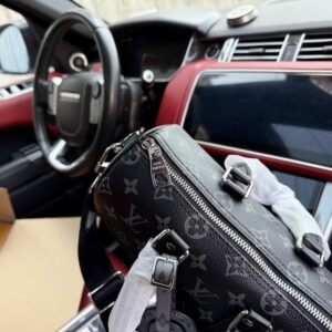 【AT9645】ルイ・ヴィトンのモノグラムショルダーバッグ、都市旅行に最適、25x15x11cm | Louis Vuitton