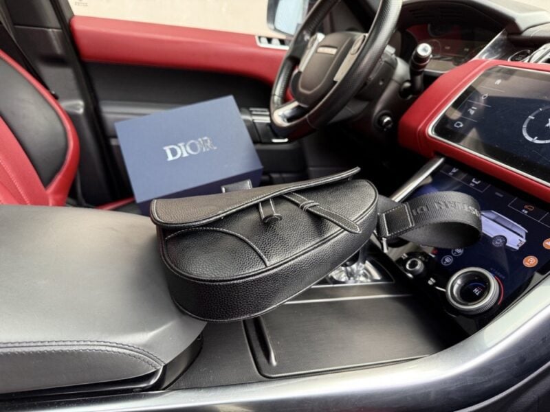 【AT9648】ディオール Dior メンズ サドルバッグ - 高級ストリートファッションの都会の紳士に最適 | Dior