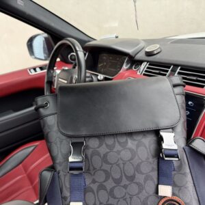 【AT9654】Coach Rivingtonシリーズの高級リュックサック - 都市の精鋭のためのエレガントな必需品 | Coach