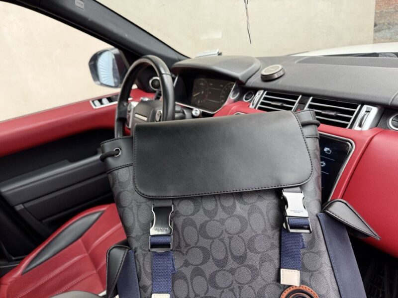 【AT9654】Coach Rivingtonシリーズの高級リュックサック - 都市の精鋭のためのエレガントな必需品 | Coach